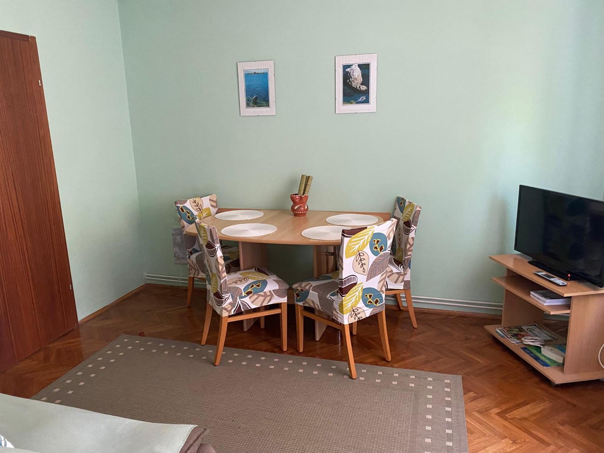 Apartments Topic & Krk Central Location Krk Town Luaran gambar