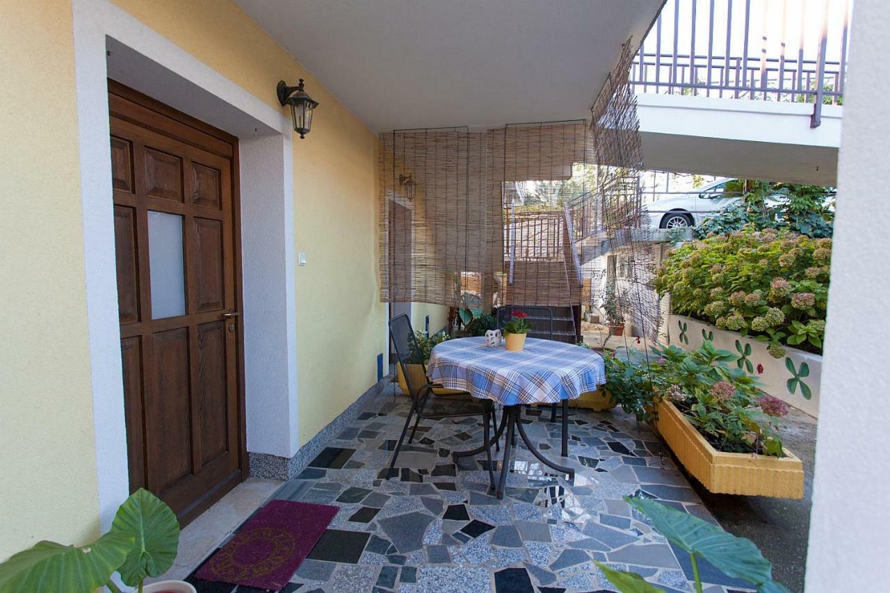 Apartments Topic & Krk Central Location Krk Town Luaran gambar